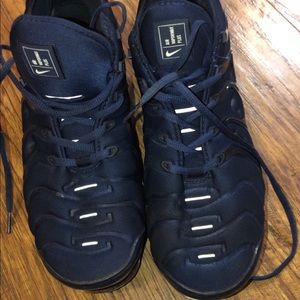Mens 11 air vapormax plus